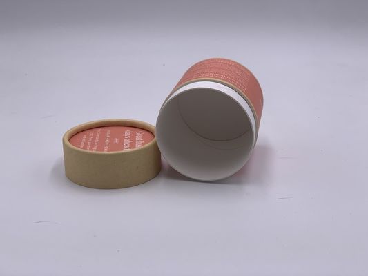 Шампунь из крафт-бумаги для ухода за волосами в косметической упаковке