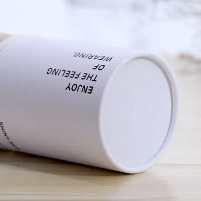 Изготовленная на заказ трубка бумаги заботы кожи Eco дружелюбная упаковывая косметические трубки бумаги Kraft духов